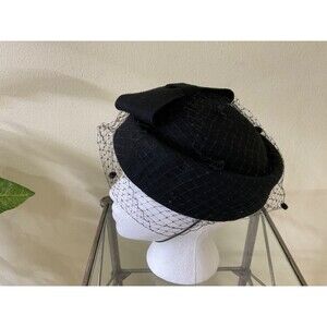 ANIWON Vintage Classic Chic Black Pill box Hat w/bow Netting strap 100% Wool